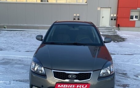 KIA Rio II, 2011 год, 1 фотография