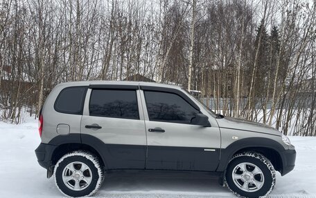 Chevrolet Niva I рестайлинг, 2014 год, 740 000 рублей, 6 фотография