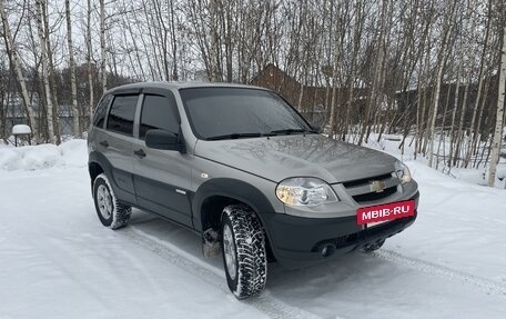 Chevrolet Niva I рестайлинг, 2014 год, 740 000 рублей, 7 фотография