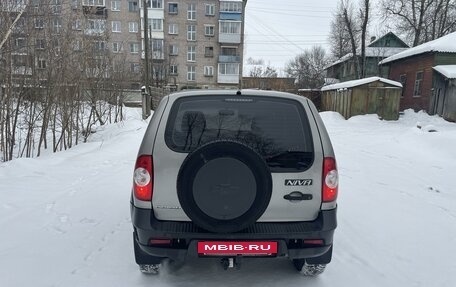 Chevrolet Niva I рестайлинг, 2014 год, 740 000 рублей, 4 фотография