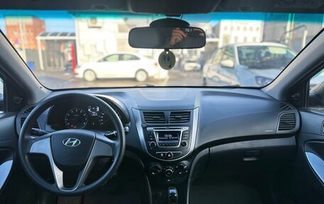 Hyundai Solaris II рестайлинг, 2016 год, 830 000 рублей, 8 фотография