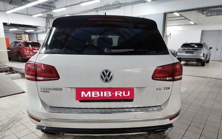 Volkswagen Touareg III, 2016 год, 3 500 000 рублей, 3 фотография