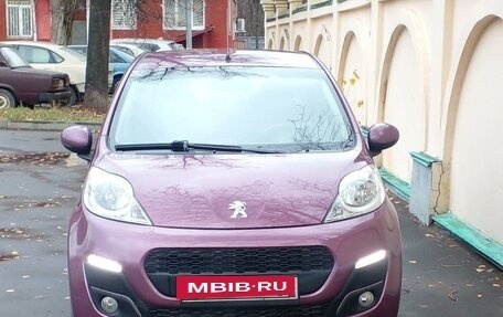 Peugeot 107 I рестайлинг, 2012 год, 670 000 рублей, 16 фотография