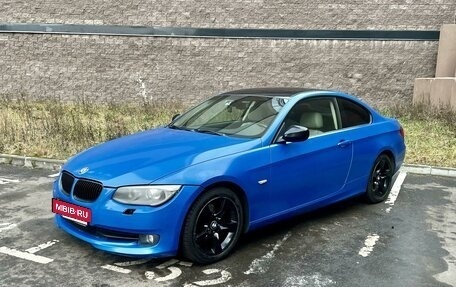 BMW 3 серия, 2011 год, 1 800 000 рублей, 3 фотография