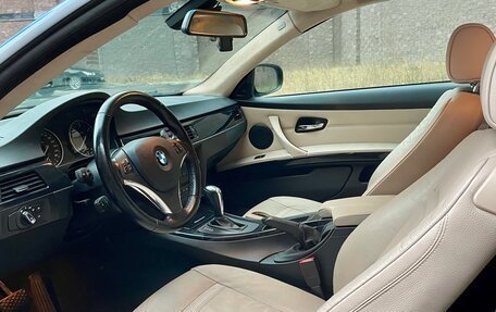 BMW 3 серия, 2011 год, 1 800 000 рублей, 12 фотография