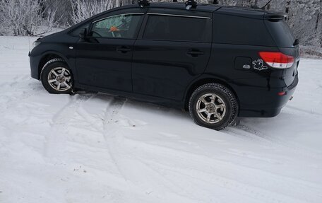 Toyota Wish II, 2011 год, 1 450 000 рублей, 2 фотография