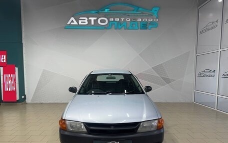 Nissan AD II, 2001 год, 399 000 рублей, 2 фотография