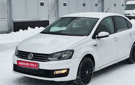 Volkswagen Polo VI (EU Market), 2019 год, 1 355 000 рублей, 1 фотография