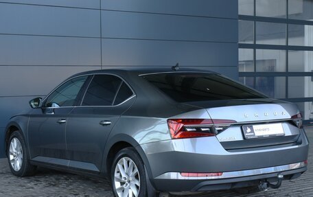 Skoda Superb III рестайлинг, 2022 год, 3 700 000 рублей, 4 фотография