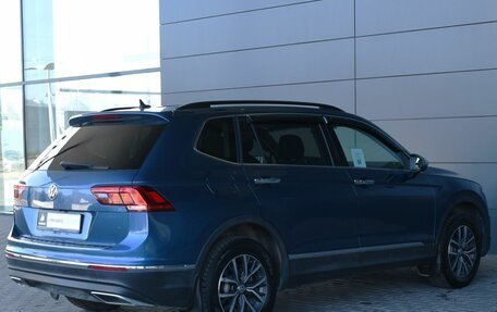 Volkswagen Tiguan II, 2019 год, 2 429 582 рублей, 6 фотография