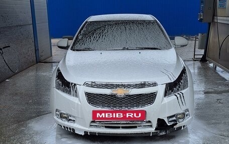 Chevrolet Cruze II, 2010 год, 600 000 рублей, 2 фотография