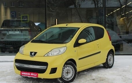 Peugeot 107 I рестайлинг, 2011 год, 555 000 рублей, 1 фотография