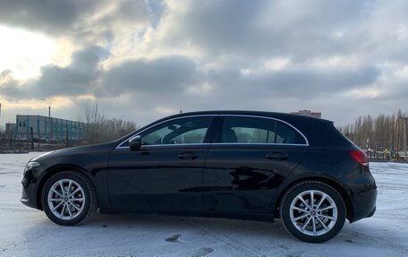 Mercedes-Benz A-Класс, 2019 год, 3 400 000 рублей, 3 фотография