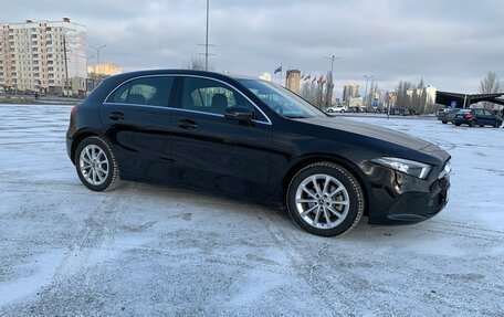 Mercedes-Benz A-Класс, 2019 год, 3 400 000 рублей, 8 фотография