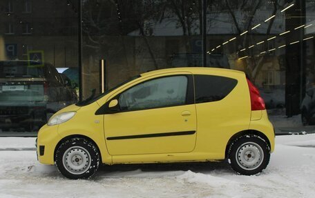 Peugeot 107 I рестайлинг, 2011 год, 555 000 рублей, 8 фотография