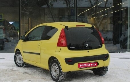 Peugeot 107 I рестайлинг, 2011 год, 555 000 рублей, 7 фотография