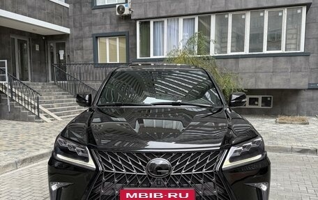 Lexus LX III, 2016 год, 7 900 000 рублей, 4 фотография