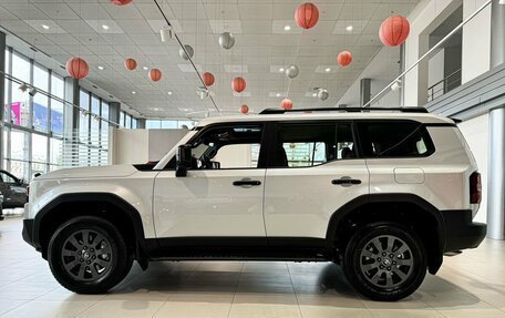 Toyota Land Cruiser Prado, 2024 год, 12 700 000 рублей, 8 фотография