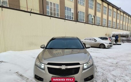 Chevrolet Cruze II, 2010 год, 900 000 рублей, 1 фотография