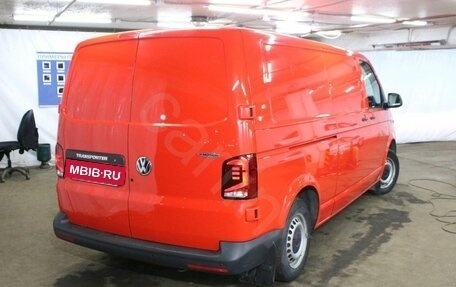 Volkswagen Transporter T6 рестайлинг, 2021 год, 3 577 000 рублей, 6 фотография