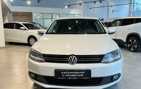 Volkswagen Jetta VI, 2012 год, 1 195 000 рублей, 2 фотография