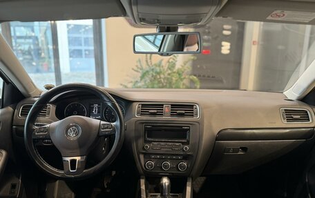 Volkswagen Jetta VI, 2012 год, 1 195 000 рублей, 12 фотография