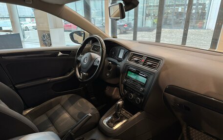 Volkswagen Jetta VI, 2012 год, 1 195 000 рублей, 13 фотография