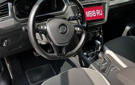 Volkswagen Tiguan II, 2019 год, 2 950 000 рублей, 8 фотография