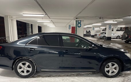 Toyota Camry, 2011 год, 1 300 000 рублей, 8 фотография