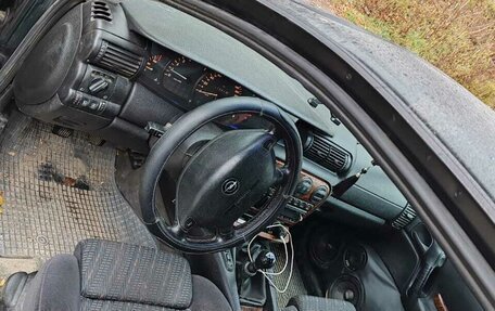 Opel Omega B, 1997 год, 150 000 рублей, 4 фотография