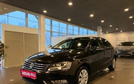 Volkswagen Passat B7, 2012 год, 1 200 000 рублей, 7 фотография