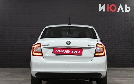 Skoda Rapid I, 2018 год, 1 380 000 рублей, 4 фотография