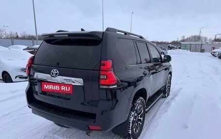 Toyota Land Cruiser Prado 150 рестайлинг 2, 2019 год, 5 615 000 рублей, 3 фотография