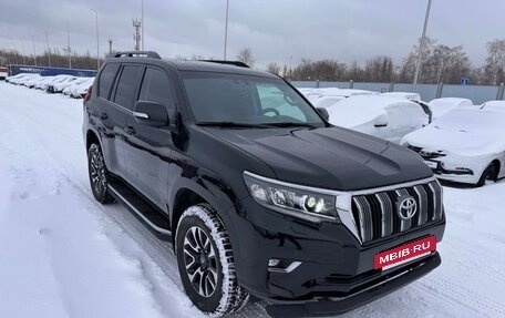 Toyota Land Cruiser Prado 150 рестайлинг 2, 2019 год, 5 615 000 рублей, 4 фотография