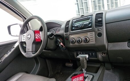 Nissan Navara (Frontier), 2008 год, 1 000 000 рублей, 18 фотография