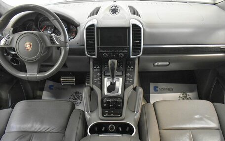 Porsche Cayenne III, 2010 год, 2 317 000 рублей, 6 фотография