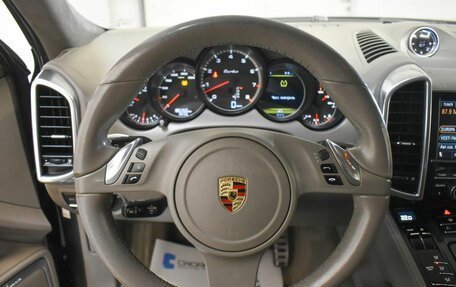 Porsche Cayenne III, 2010 год, 2 317 000 рублей, 9 фотография