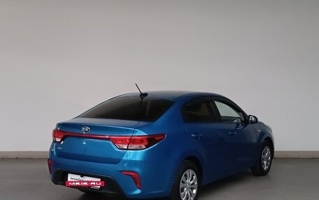 KIA Rio IV, 2017 год, 1 100 000 рублей, 5 фотография