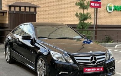 Mercedes-Benz E-Класс, 2011 год, 2 000 000 рублей, 1 фотография