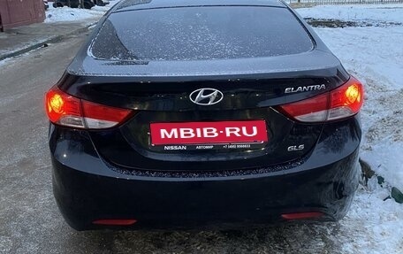 Hyundai Elantra V, 2011 год, 970 000 рублей, 10 фотография