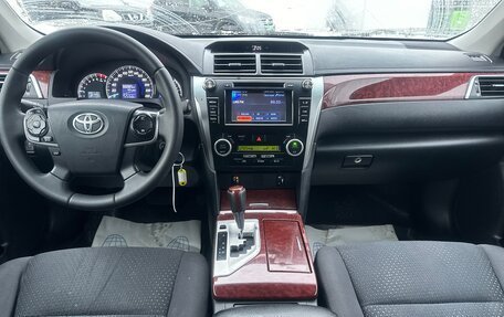 Toyota Camry, 2013 год, 1 390 000 рублей, 7 фотография