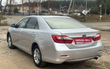 Toyota Camry, 2013 год, 1 390 000 рублей, 6 фотография