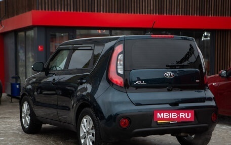 KIA Soul II рестайлинг, 2017 год, 1 490 000 рублей, 7 фотография