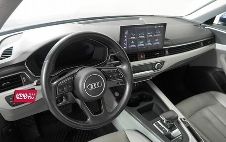 Audi A4, 2020 год, 3 310 000 рублей, 12 фотография