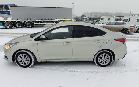 Hyundai Solaris II рестайлинг, 2019 год, 950 000 рублей, 6 фотография