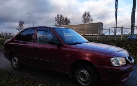 Hyundai Accent II, 2004 год, 450 000 рублей, 2 фотография