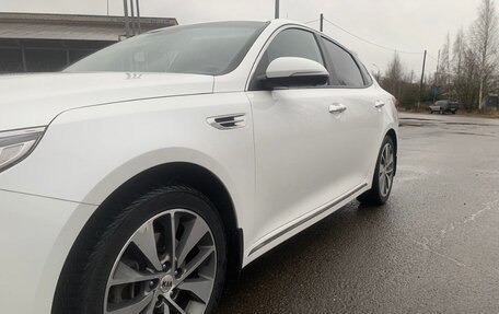 KIA Optima IV, 2018 год, 2 000 000 рублей, 6 фотография