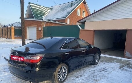 Toyota Camry, 2017 год, 2 800 000 рублей, 7 фотография