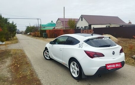 Opel Astra J, 2013 год, 1 400 000 рублей, 7 фотография