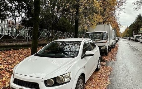 Chevrolet Aveo III, 2014 год, 1 000 000 рублей, 1 фотография